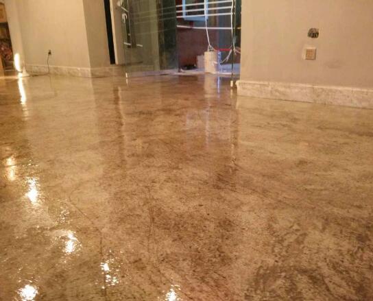 6年專(zhuān)注于智能停車(chē)場(chǎng)，客戶(hù)遍布全國(guó)各地